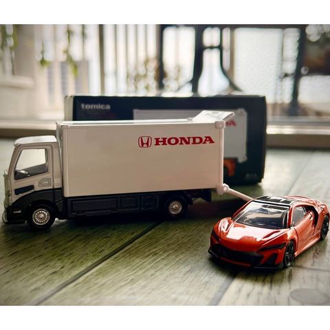  Mô hình xe Tomica Premium Tomica Transporter Honda NSX Type S 