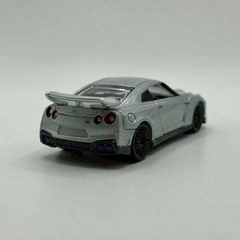 Mô hình xe Tomica Premium 49 Nissan Nissan GT-R (2025) 