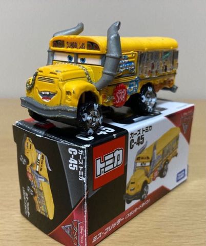  Xe mô hình Disney Cars Tomica C-28 Miss Fritters (Standard Type) 