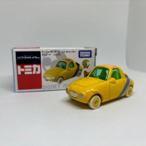 Mô hình xe Tomica Disney Motors Buzz Lightyear Popular Socks 