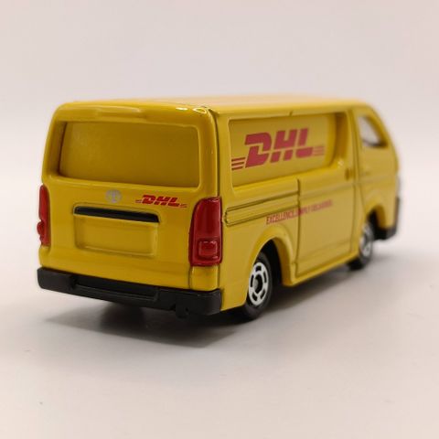  Mô hình xe tải Tomica 102 DHL Delivery Car 