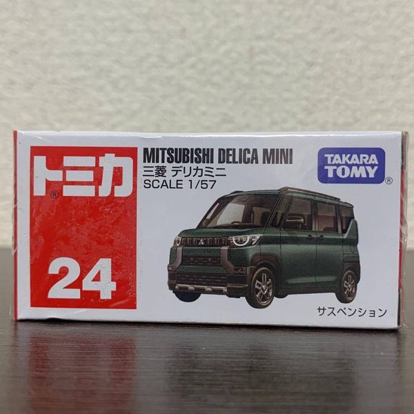TOMICA 24 MITSUBISHI DELICA MINI
