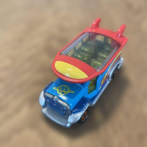  DM-05 Tomica Disney Motors Cruiser Alien Diecast Car Toy Story 