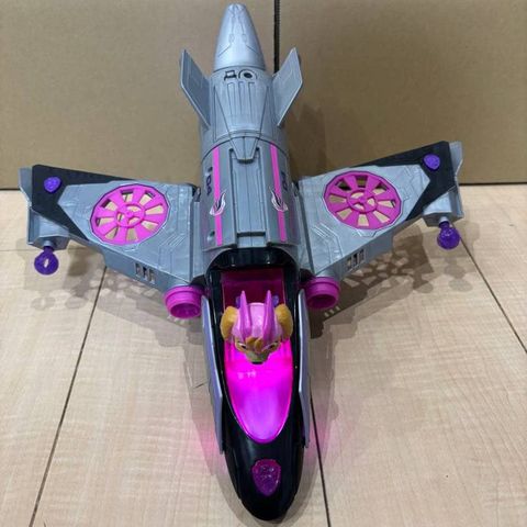  Đồ chơi PAW Patrol The Mighty Movie DX Action Vehicle Skye Mighty Jet 