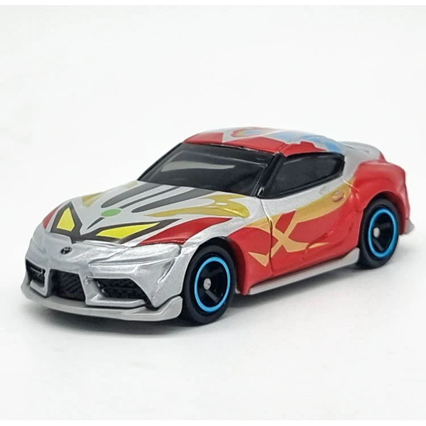 Tomica Ultraman UTR-13 Strong Corona Zero