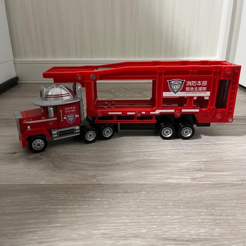  Xe tải chở Disney Cars Tomica Express to the Scene Rescue Carrier Car- Mac 