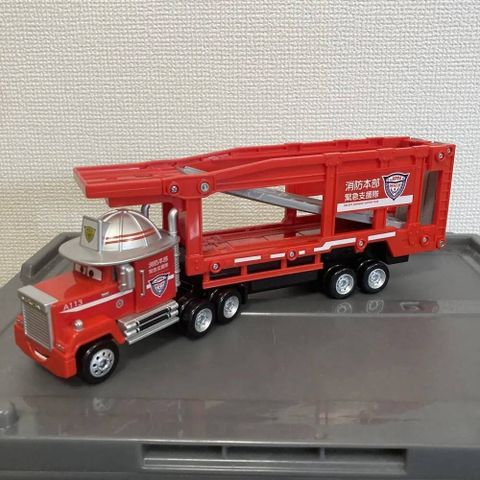  Xe tải chở Disney Cars Tomica Express to the Scene Rescue Carrier Car- Mac 