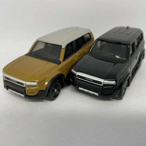  Xe hơi mô hình TOMICA 17 TOYOTA LANDCRUISER (đen) 