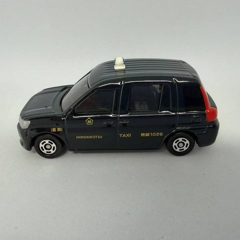  Mô hình xe Tomica 16 Nihon Kotsu Taxi 