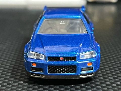  Mô hình xe hơi Tomica Reborn Nissan Skyline GT-R34 
