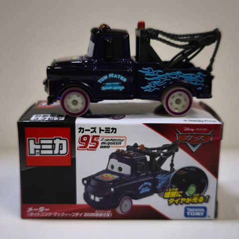  Mô hình xe Disney Tomica Cars Meter (Lightning McQueen Day 2025) 