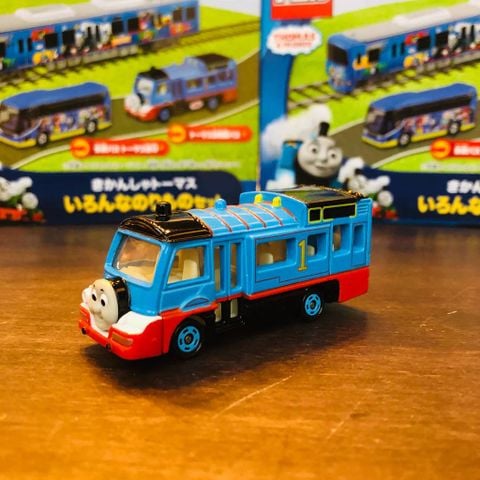  Tomica Gift Thomas 