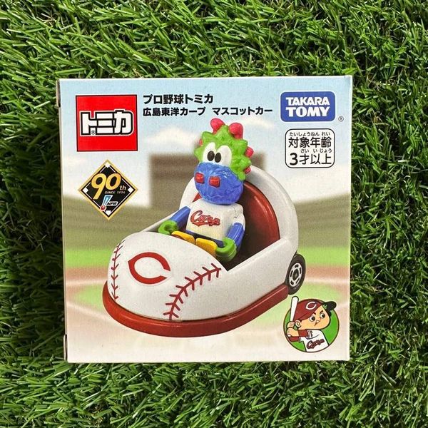 Xe Takara Tomy Professional Baseball Tomica 2025 Hiroshima Toyo Carp Mascot Car cho tại 23win 3+