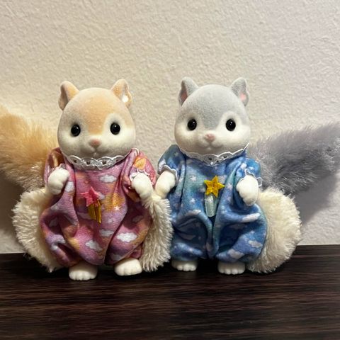  Gia đình sóc bay FS-64 Sylvanian Families Flying Squirrel Family 
