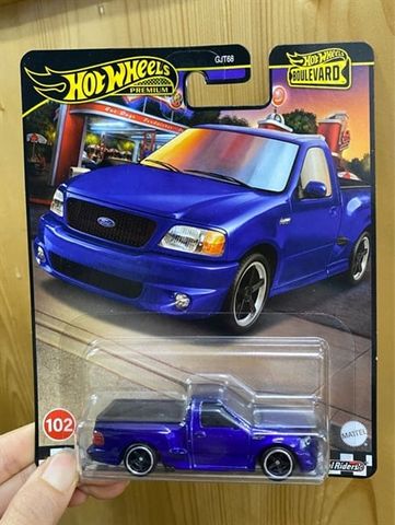  Xe HRT60 HOT WHEELS BOULEVARD 99 FORD F-150 SVT LIGHTNING 
