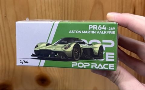  Pop Race PR640269 ASTON MARTIN VALKYRIE IRIDESCENT EMERALD 