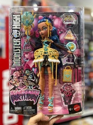  JBG76 Monster High Scary Sweet Birthday Cleo De Nile Fashion Doll 
