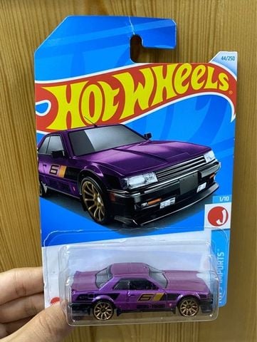  Mô hình xe HXP83 Hot Wheels Nissan Skyline RS (KDR30) 