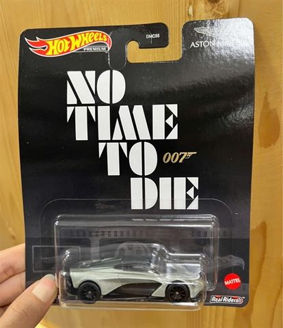  Mô hình xe GRL79 Mattel Hot Wheels Retro Entertainment - Aston Martin Valhalla Concept Black 