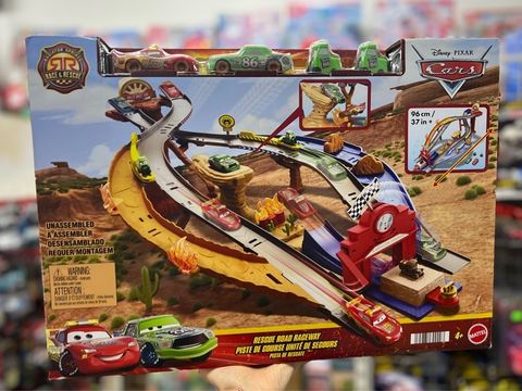 Đồ chơi Disney Pixar Cars Race & Rescue Rescue Road Raceway Playset 