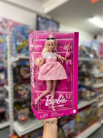  HYV27 Barbie Deluxe Style 12