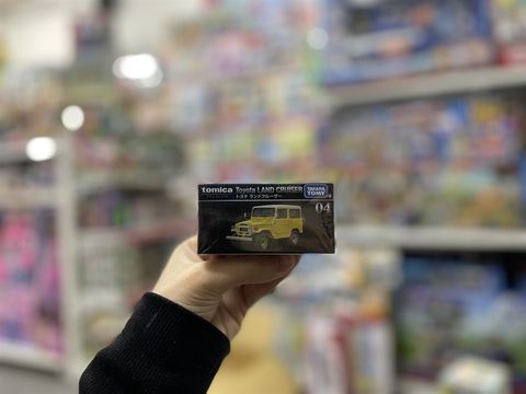  Tomica PREMIUM 04 TOYOTA LAND CRUISER 