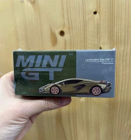  MINI GT 1/64 Lamborghini Cyan FKP 37 Presentation (Left Handle) Assembled 