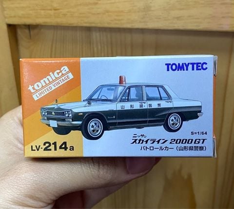  Mô hình xe TOMYTEC LV-214a Nissan Skyline 2000 GT Patrol Car '71 Model 