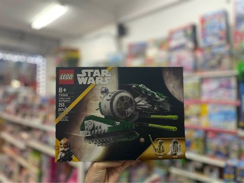  LEGO 75360 Yoda's Jedi Starfighter Set 