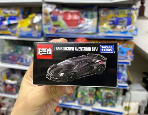  Tomica Lamborghini Aventador SVJ 
