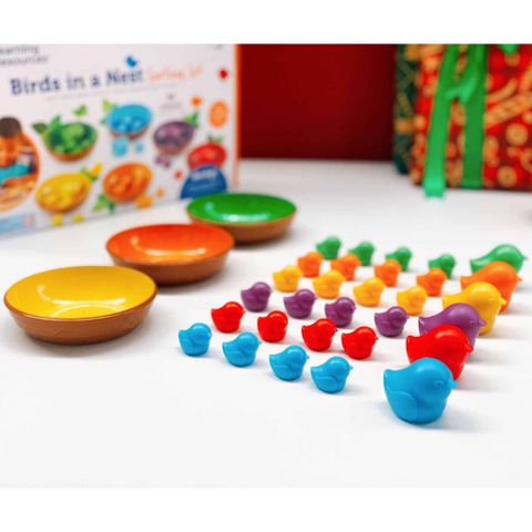  LER5554 - Learning Resources Bộ học đếm, phân loại và màu sắc - Birds In A Nest Sorting Set 