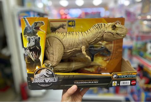  HNT62 Jurassic World Tyrannosaurus T Rex Dinosaur Toy Figure with Sound 