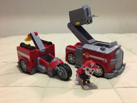  Xe đồ chơi PAW Patrol, Marshall Split-Second 2-in-1 Transforming Fire Truck 