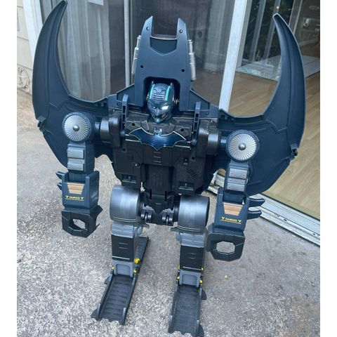  Bộ đồ chơi DC Batman Gotham City Guardian 4-in-1 Playset 30” Lights & Sounds 