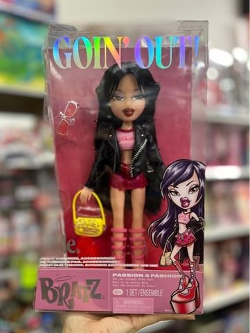  Búp bê Bratz Goin' Out! Jade Fashion Doll 