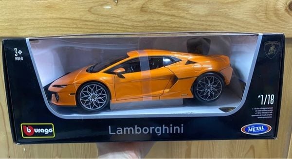 Bburago 1/18 Lamborghini Temerario Orange