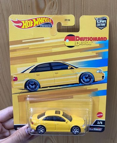  Mô hình xe HCJ95 Hot Wheels Car Culture German Design Audi S4 Quattro 