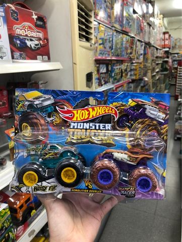  23win04 Monster Trucks Vehicles Set Of Two 