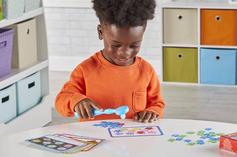  94472 Bộ đồ chơi học chữ Reading Readiness Activity Set 