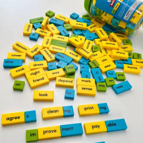  2944 Educational Insights Bộ học ghép từ vựng - Word Building Dominoes (200+ chi tiết) 