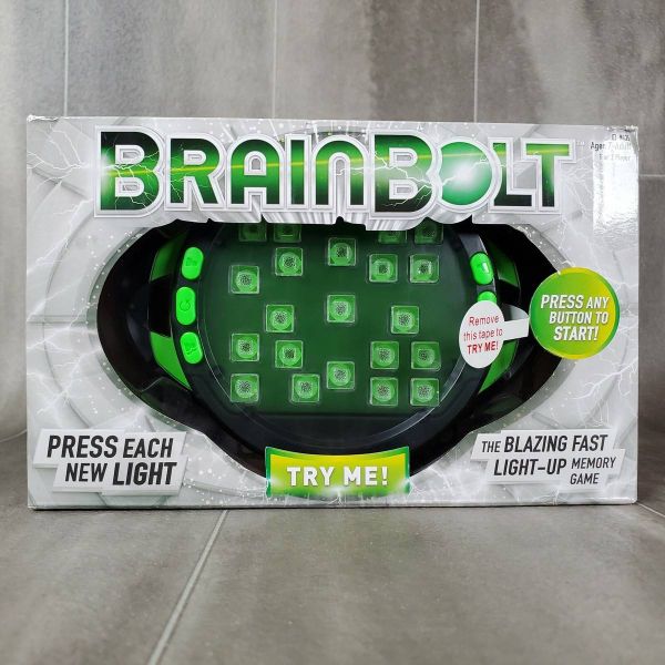 8435 Máy chơi luyện trí nhớ và giải đố: BrainBolt™ Game