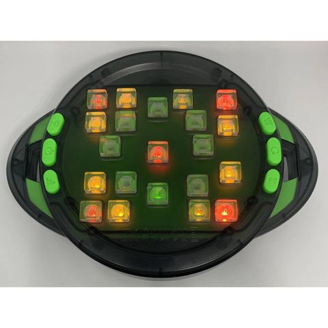  8435 Máy chơi luyện trí nhớ và giải đố: BrainBolt™ Game 