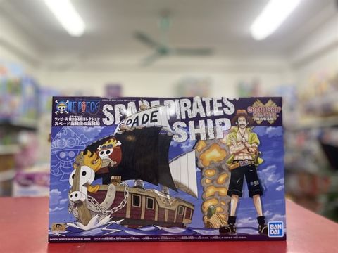  One Piece Great Ship (Grandship) Collection Spade Pirate Ship Color-Coded Plastic Model 