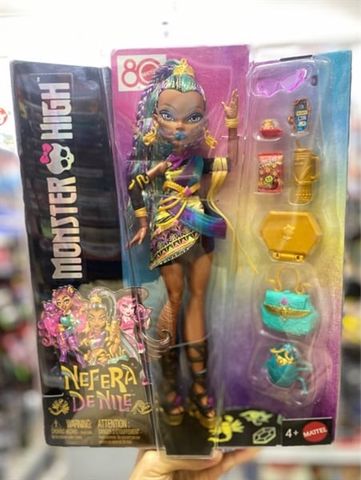  JDR48 Monster High Nefera De Nile Doll in Multicolor 