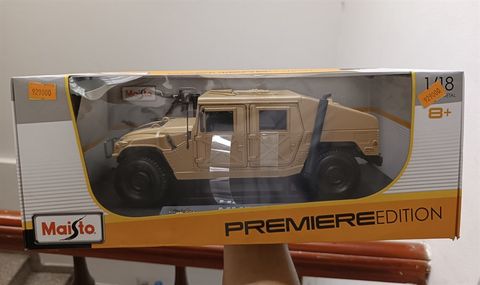  Xe mo hinh trung bay Die cast Humvee 1:18 