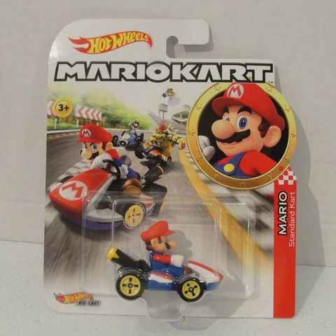  Xe mô hình Hot Wheels Mario Kart Mario Standard Kart 