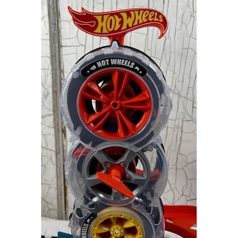  Trạm vận chuyển 3 lốp xe xoay vòng Hot Wheels HDP02 