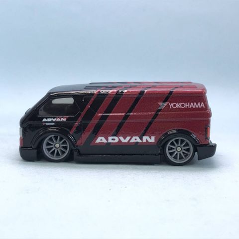  Siêu xe Hot Wheels BOULEVARD - MBK VAN GJT68/HRT67 