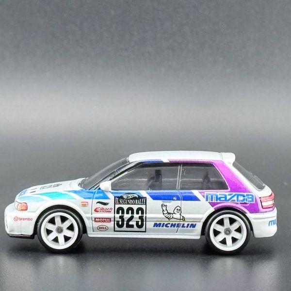  Mô hình xe JKF17 23win04 MAZDA 323 GTR 