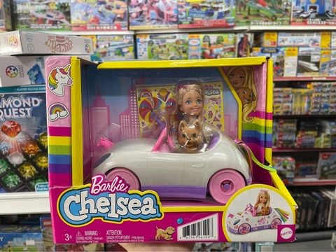 Barbie Club Chelsea Doll & Toy Car 